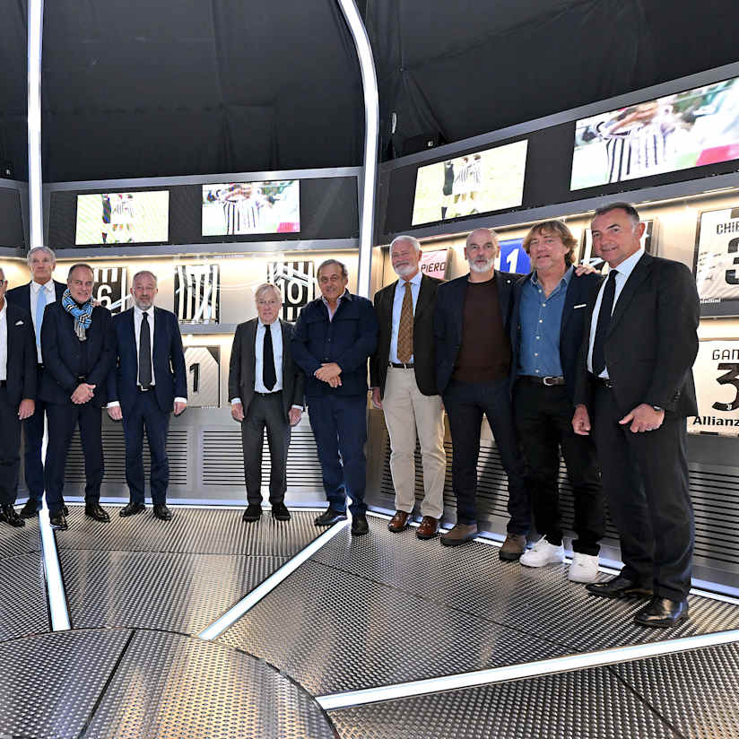 Gallery | La maglia della vittoria nella Coppa Intercontinentale del 1985 nella Hall of Fame