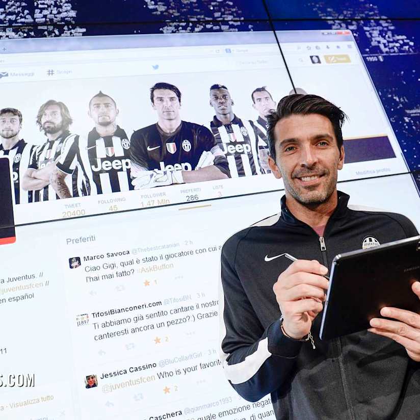 Gigi stars in #AskBuffon