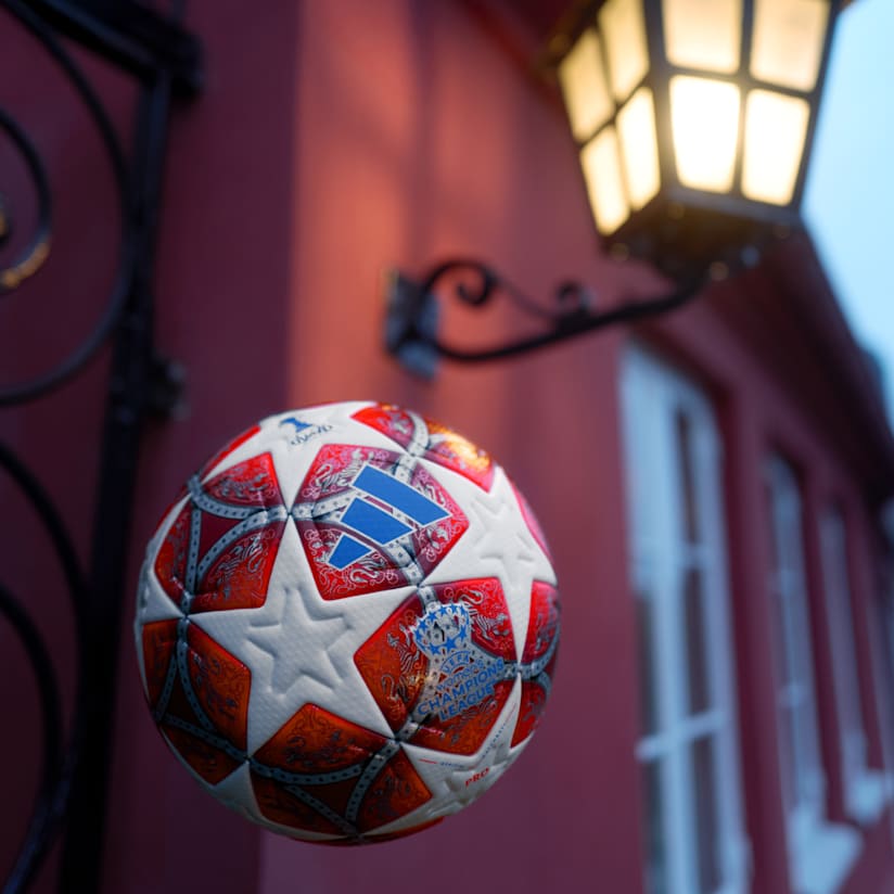 ADIDAS PRESENTA IL PALLONE UFFICIALE PER IL PROSSIMO INCONTRO DELLE JUVENTUS WOMEN
