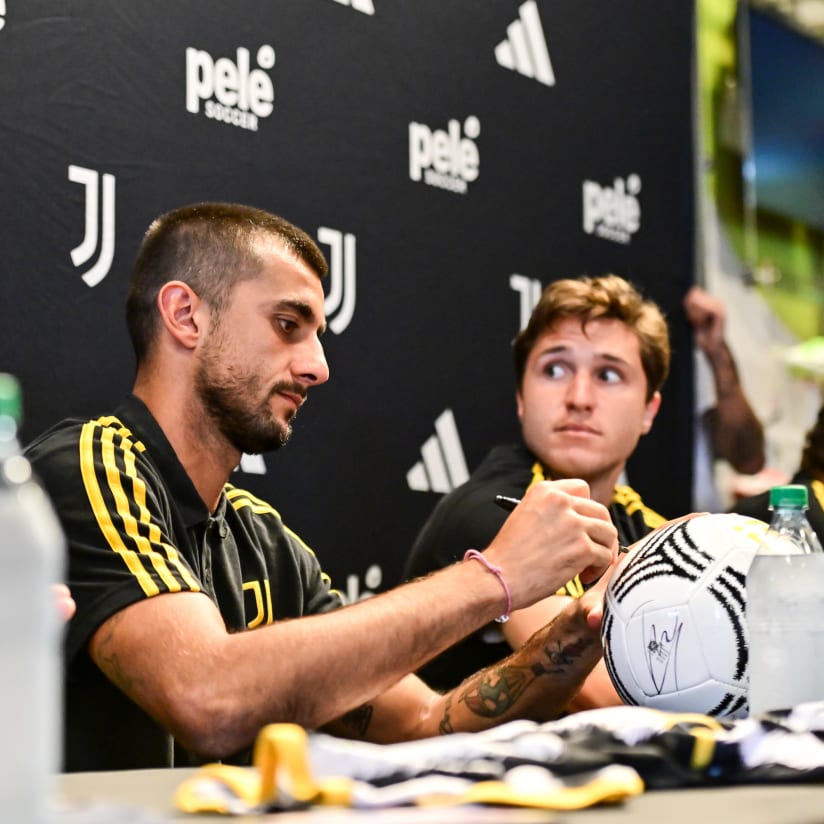 Gallery | Meet & Greet adidas @ Pelè Soccer 
