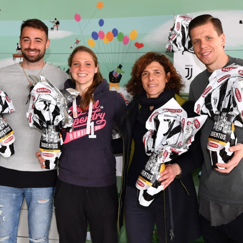 Easter greetings from Juventus at Regina Margherita hospital