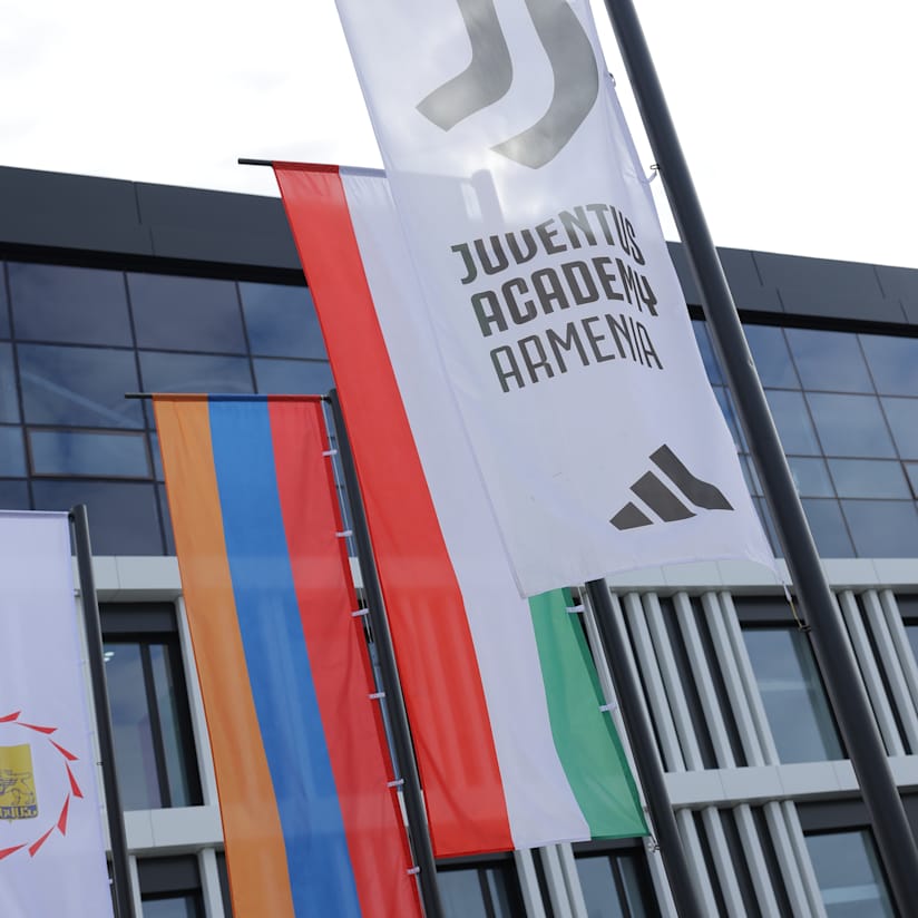 Gallery | L’ARMENIA SI TINGE DI BIANCONERO: INAUGURATA LA NUOVA JUVENTUS ACADEMY