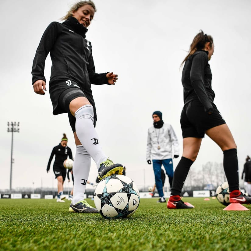 Juventus Women train at Vinovo