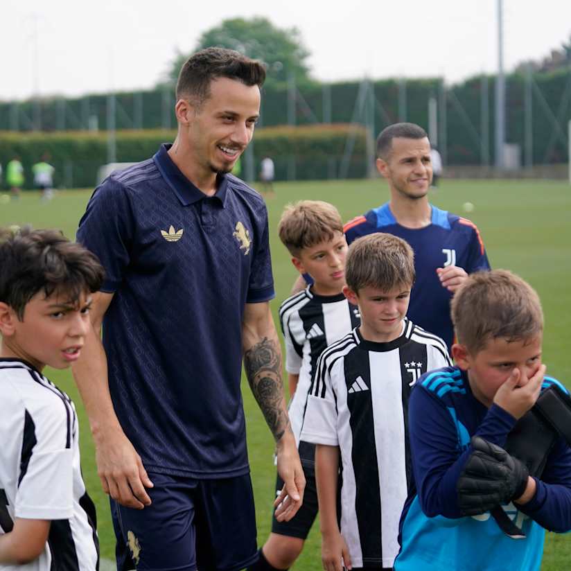 Juventus Academy | Play like a Pro... with Adonias & Giovinco!