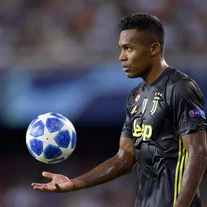 Alex Sandro crowned Copa America champion!