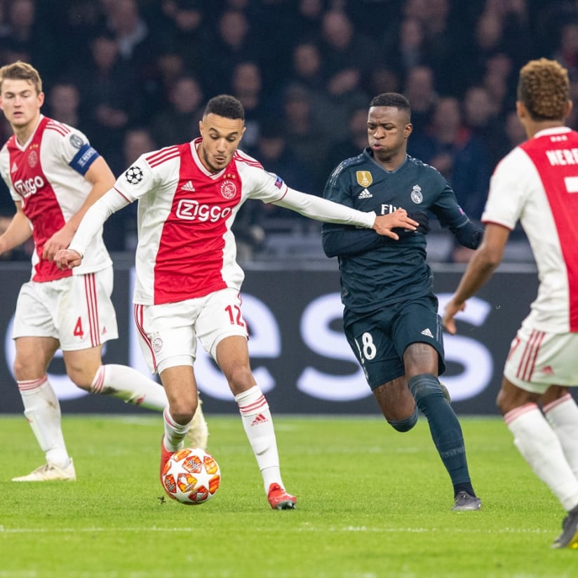 Ajax-Juve, cammini a confronto