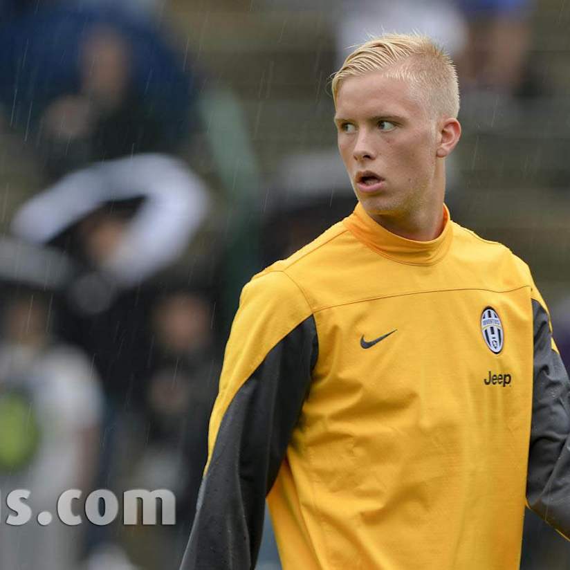 Mercato, tre operazioni in uscita