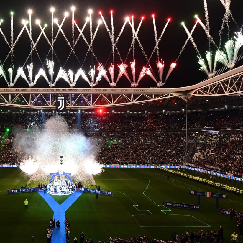La premiazione dei bianconeri all'Allianz Stadium!