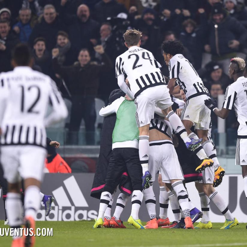 Super sub Zaza sends Juve to the summit