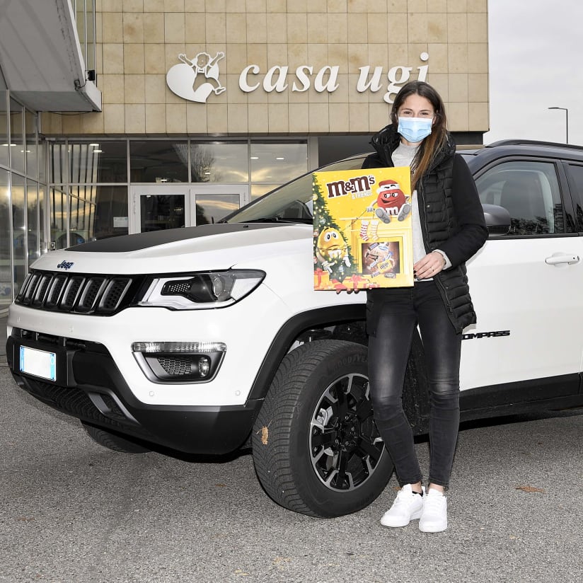 Gallery | Bianconere deliver advent calendars 