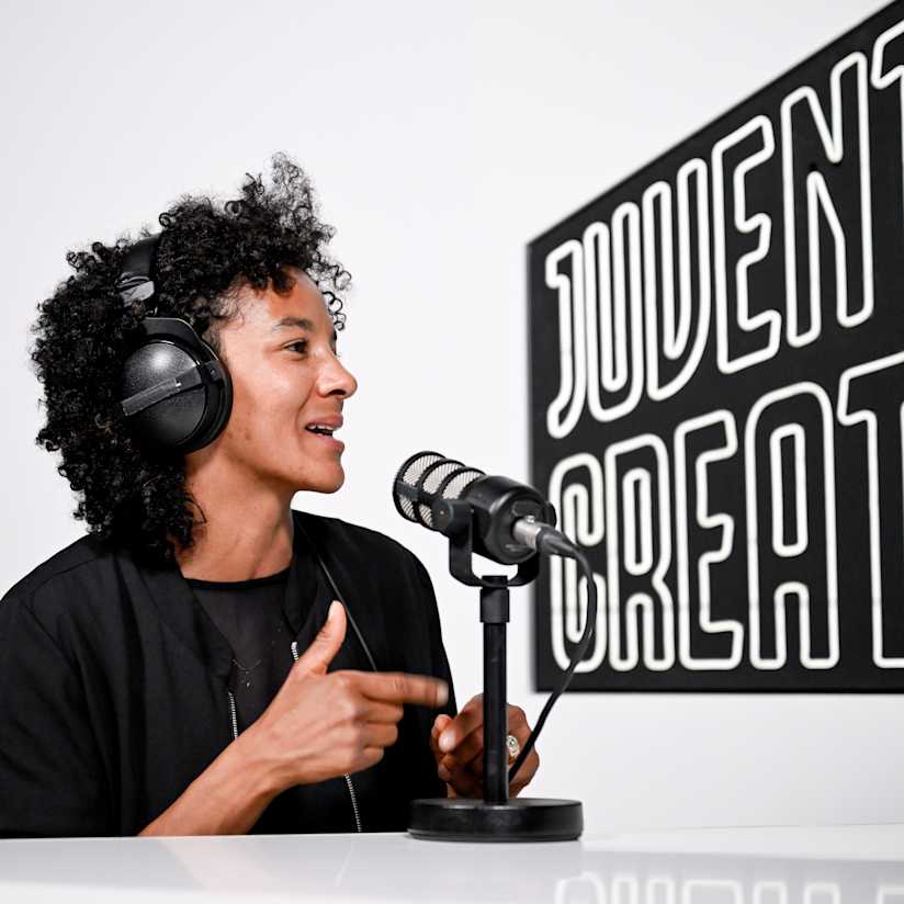 Sara Gama the star of the third episode of @ Small Talk!