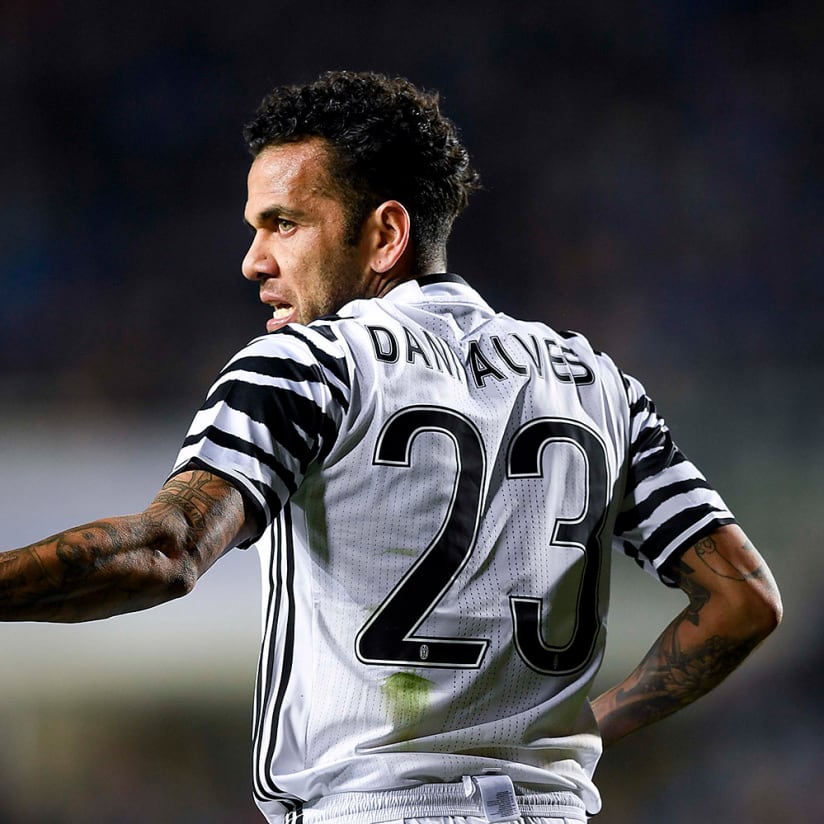 Dani Alves: «Ora scriviamo la storia!»