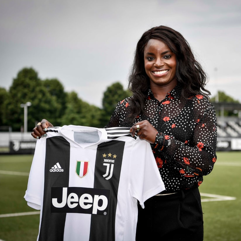 Eniola Aluko signs for Juventus Women!