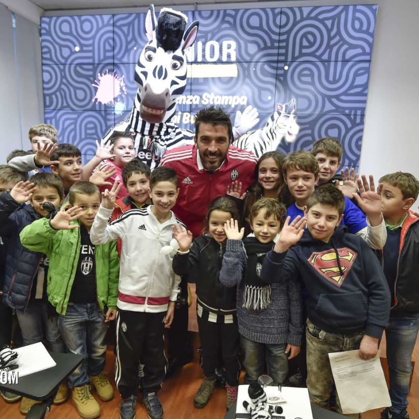 Junior journalists interview Gigi