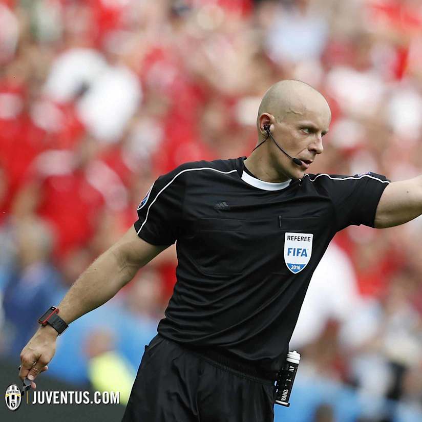 Martedì arbitra Marciniak