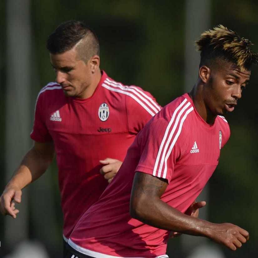 Latihan perdana Hernanes dan Lemina