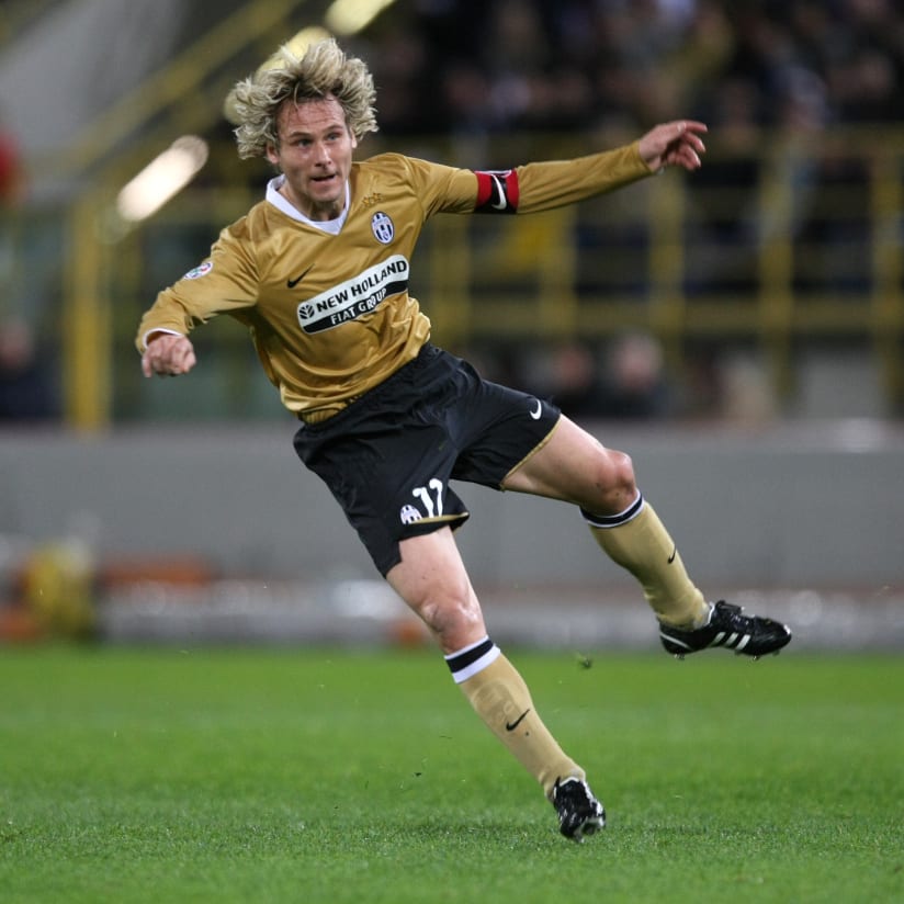 GALLERY: Five Juventus away wins in Bologna