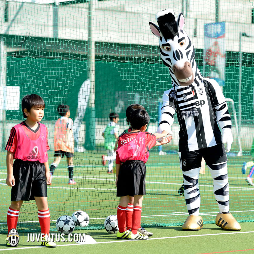 Trezeguet kicks off new J-Academy
