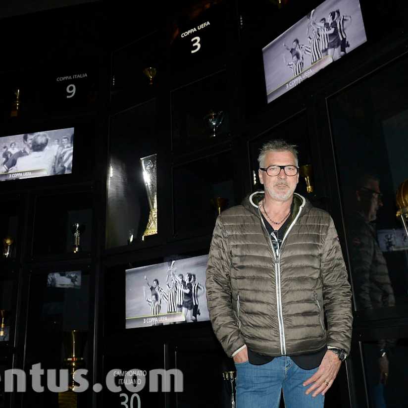 Stefano Tacconi visits Juventus Museum