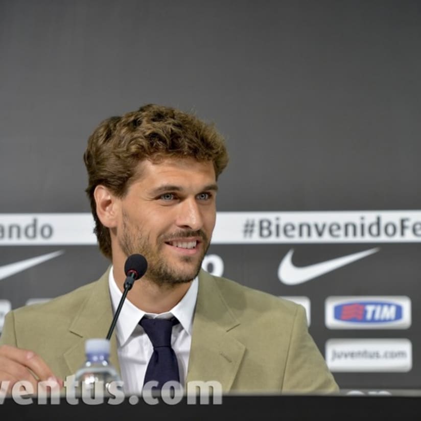 La presentazione di Fernando Llorente - Fernando Llorente's presentation