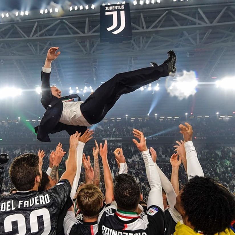 The Bianconeri players: “Grazie Allegri”