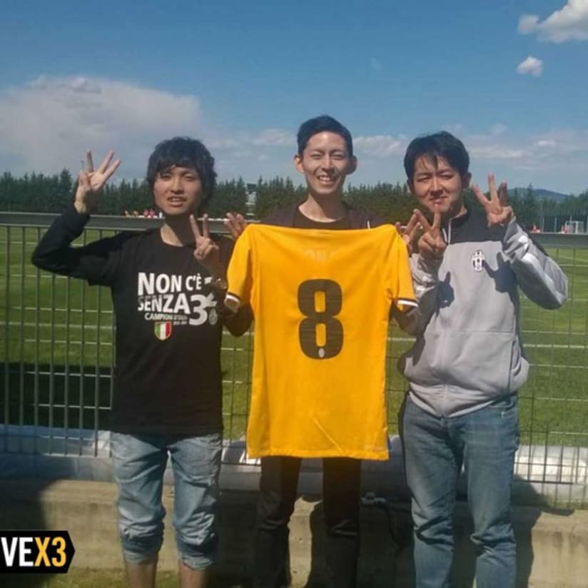 I tifosi a Vinovo per l'allenamento dei Campioni - Fans in Vinovo to salute the champions