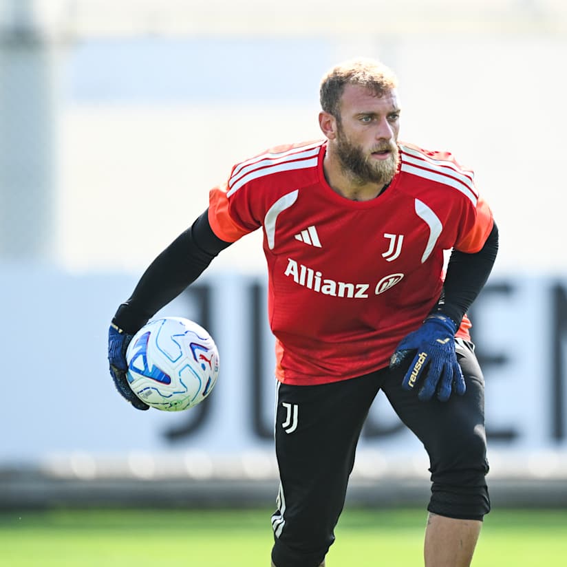 Di Gregorio loaned to Bournemouth