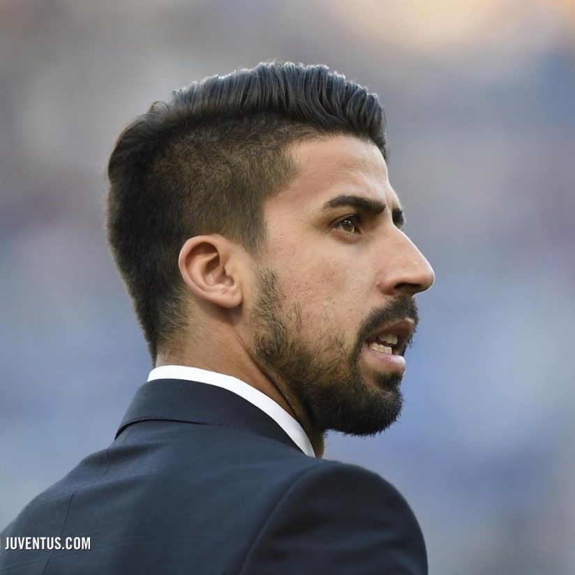 Khedira's Germany held by Poland
