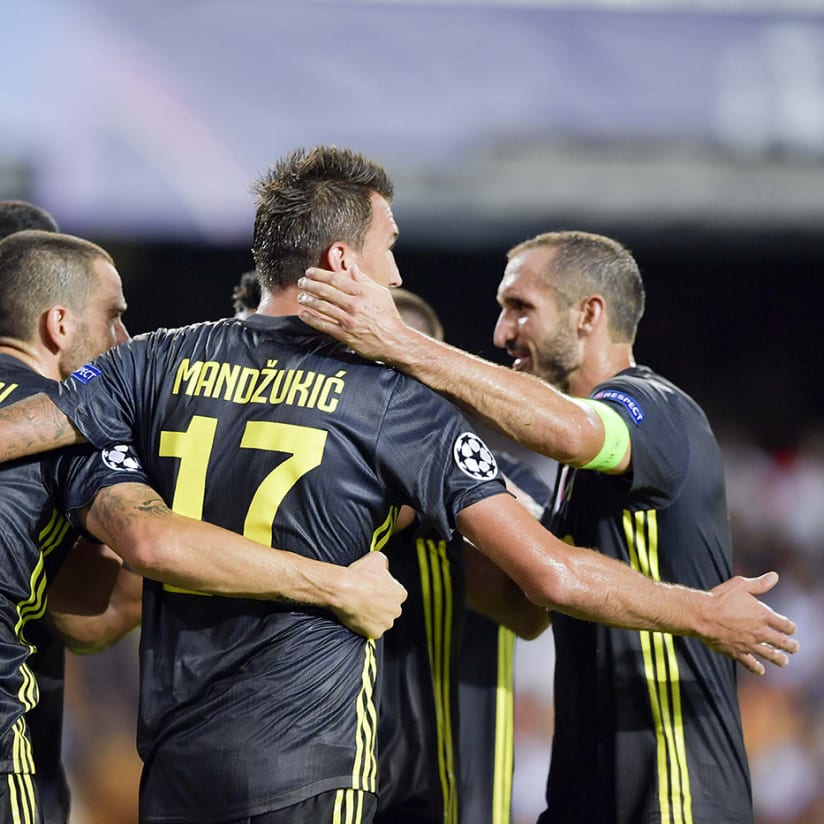 JUVE STAND TALL