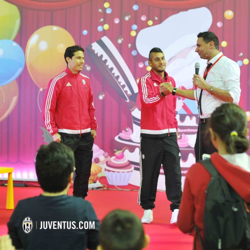 Hernanes and Pereyra at FCA and CNH party