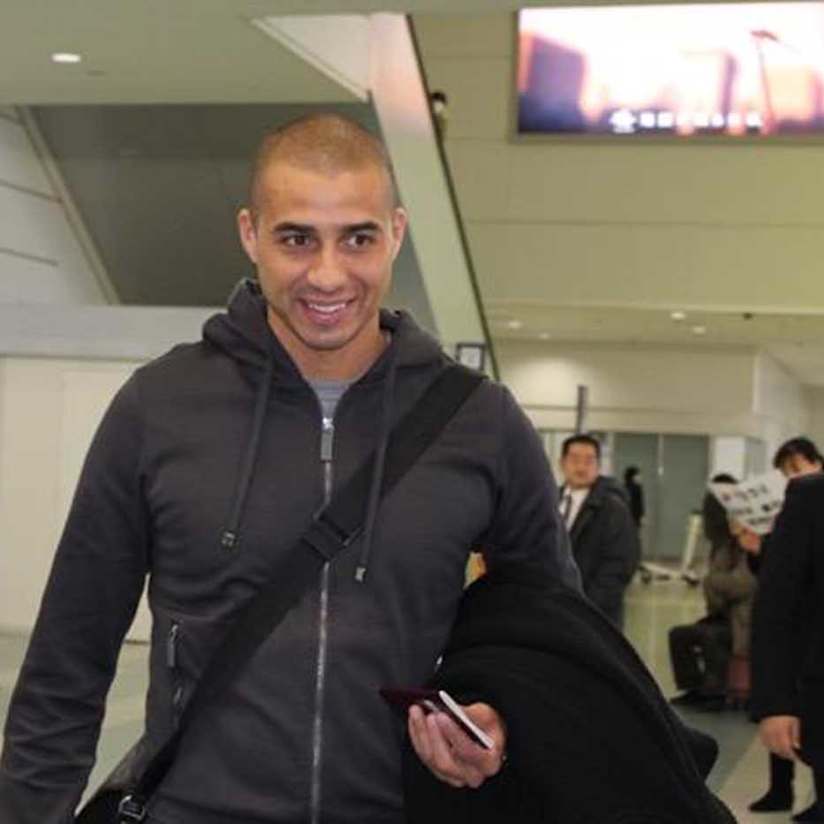 Trezeguet touches down in Japan!