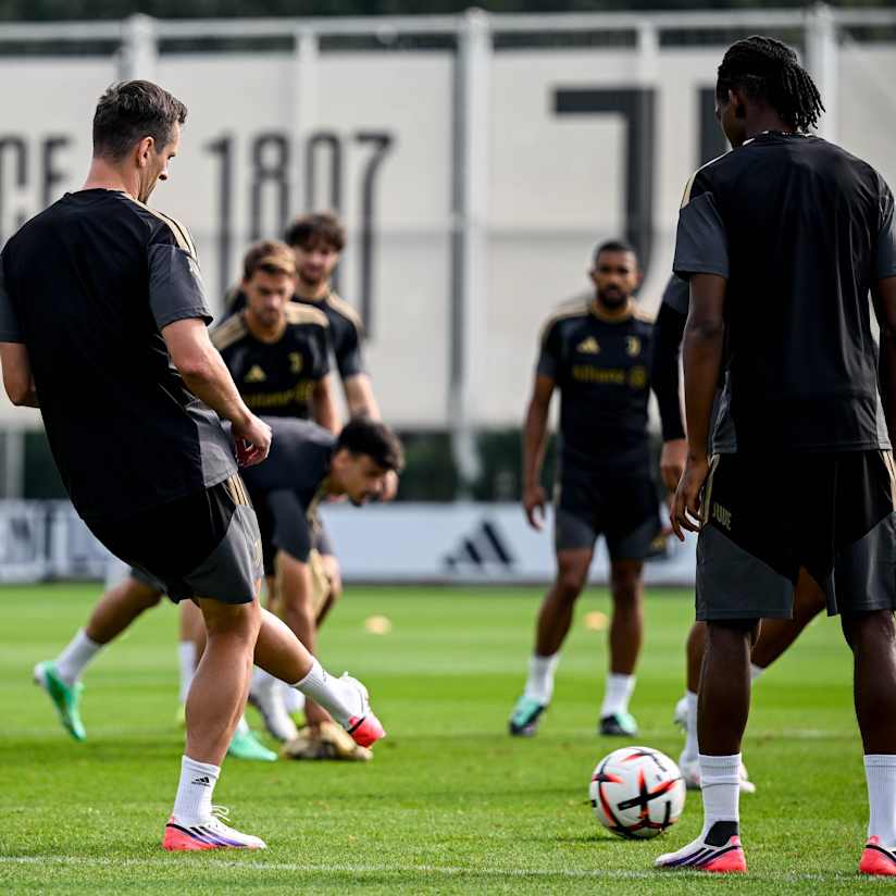 Gallery | UEL, on the eve of Juve-NEC