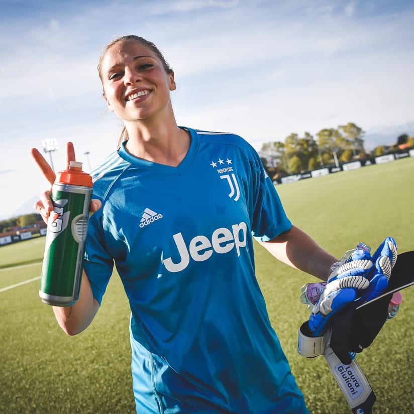 LAURA GIULIANI | #F4BULOUS STOPPER