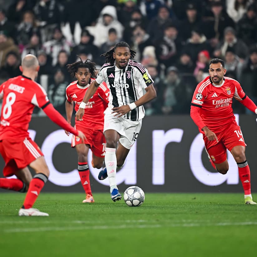 Bianconeri beat Benfica for third straight European win