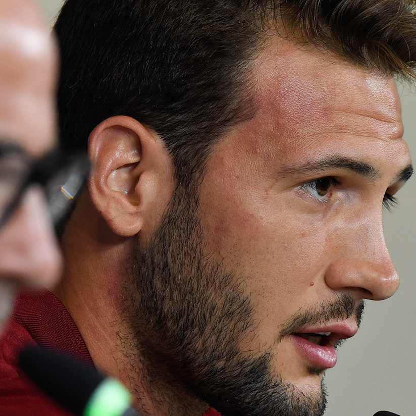 Visitors Sevilla relishing Juve test