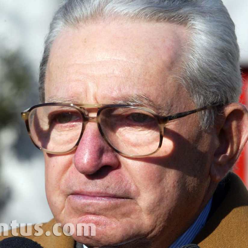 In remembrance of Vittorio Chiusano