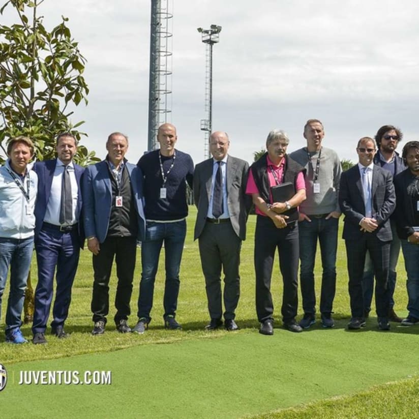 Zinedine Zidane a Vinovo