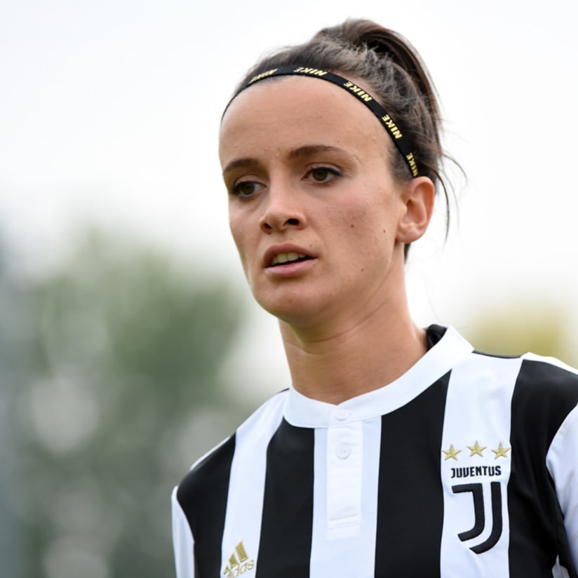 Barbara Bonansea wins Goal Of The Month!
