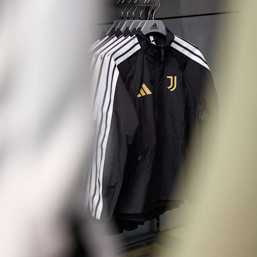 11STORE