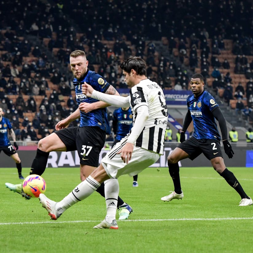 Sanchez wins Super Cup for Inter late on