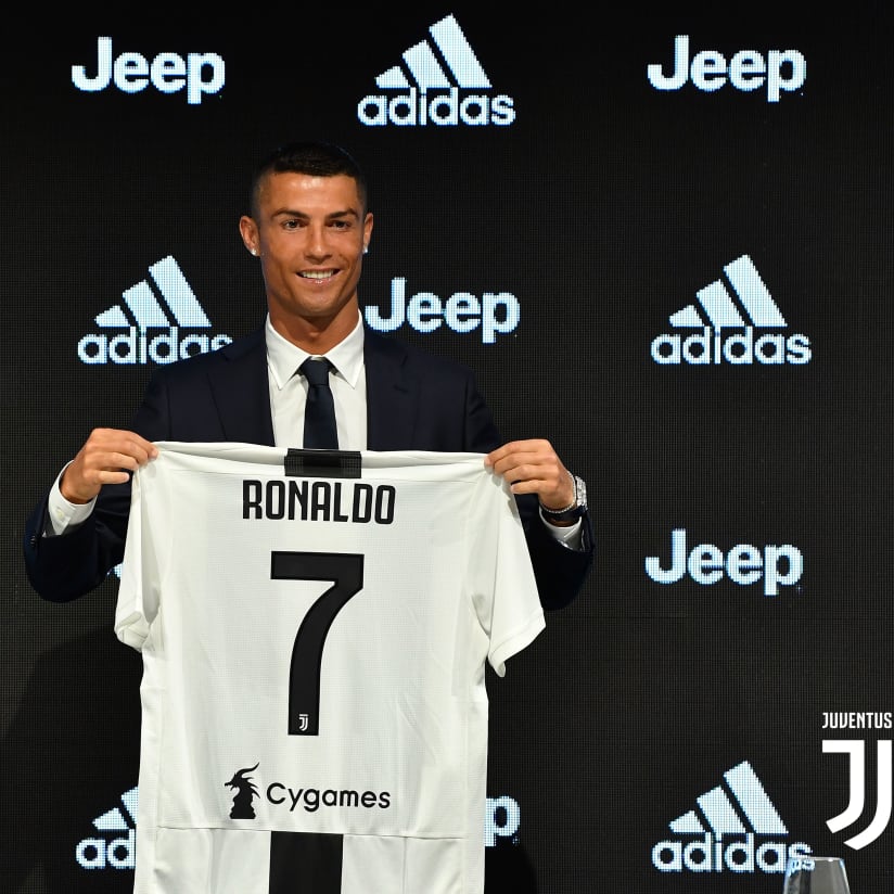 Cristiano Ronaldo is Bianconero!