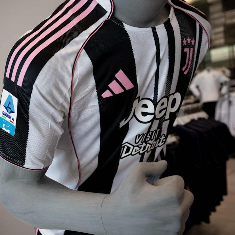 home kit 2526 adidas 33