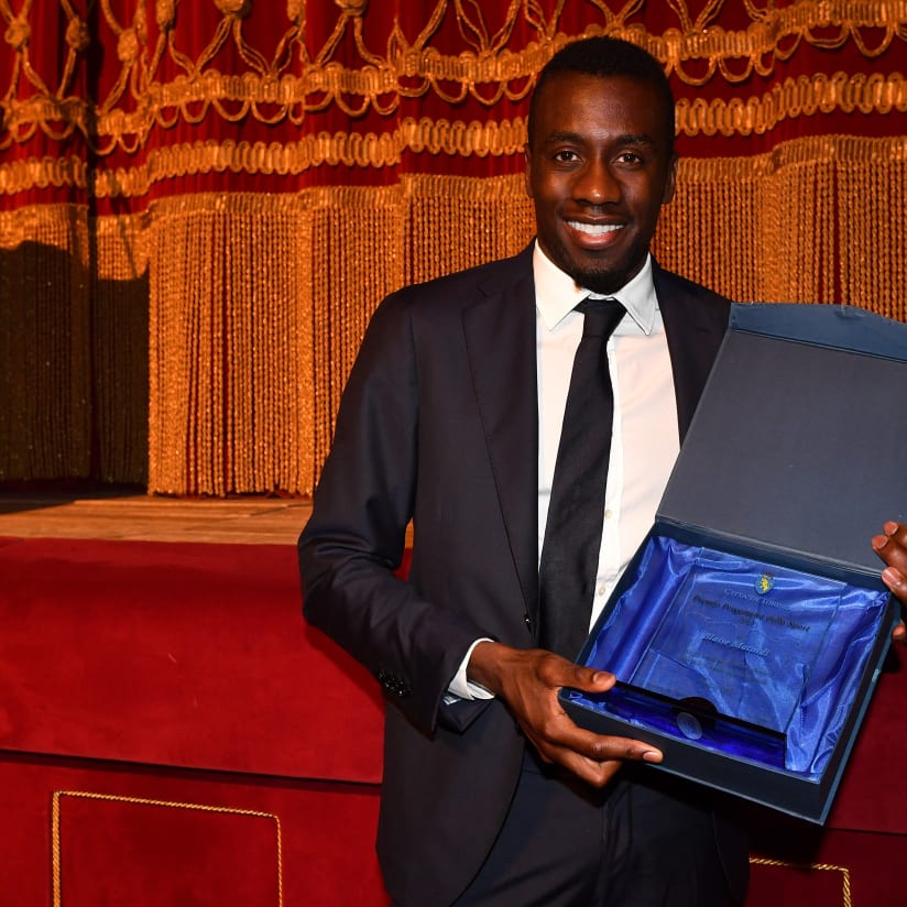 Matuidi & Mandzukic awarded "Atleti Pergamena Dello Sport" prize