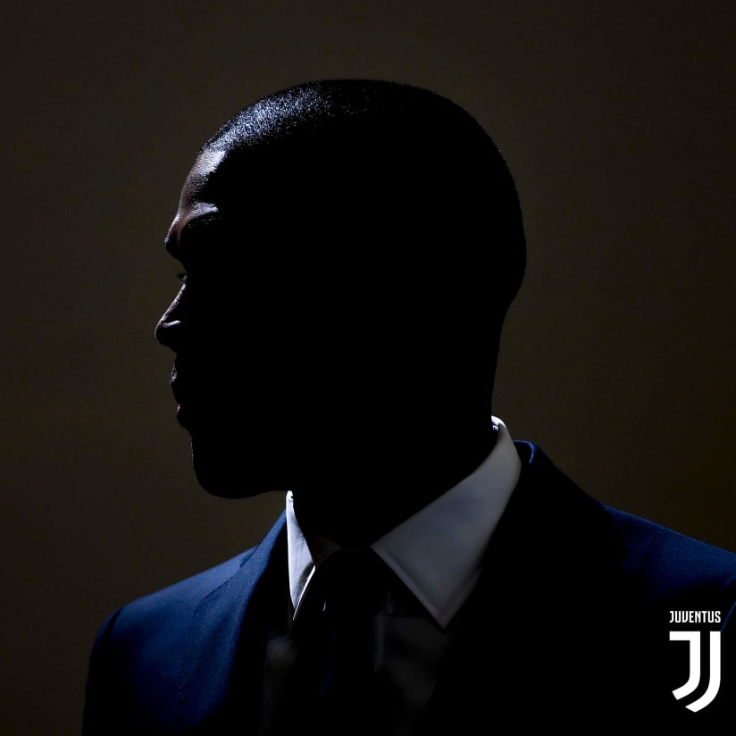 Il primo giorno di Douglas Costa alla Juventus