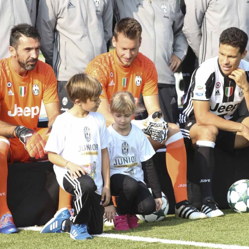 Rubbing shoulders with the champions