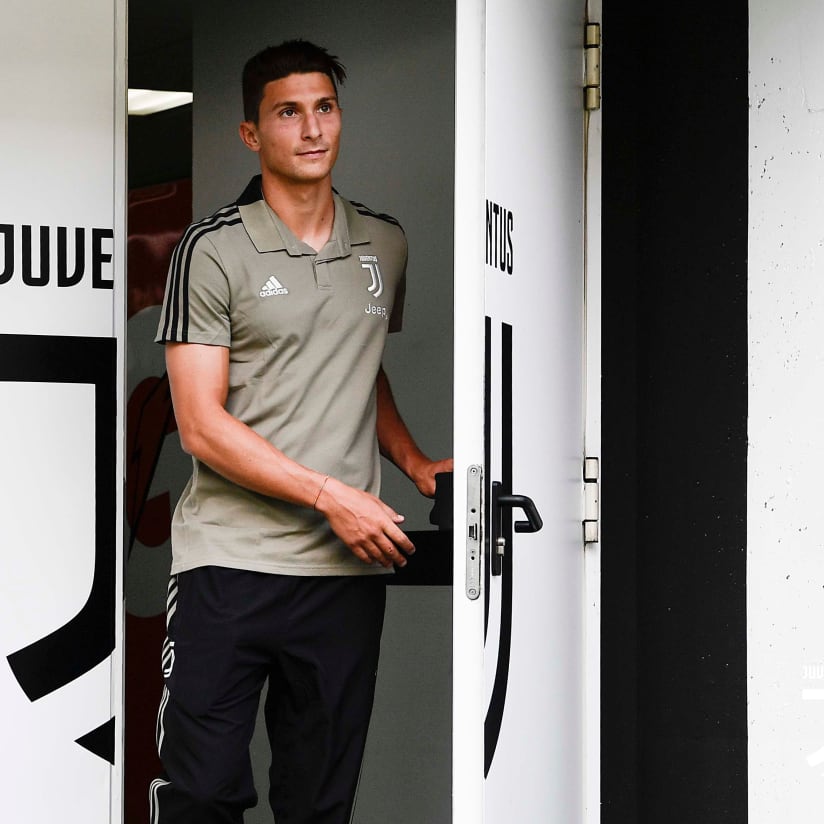 Mattia Caldara Day at Allianz Stadium!
