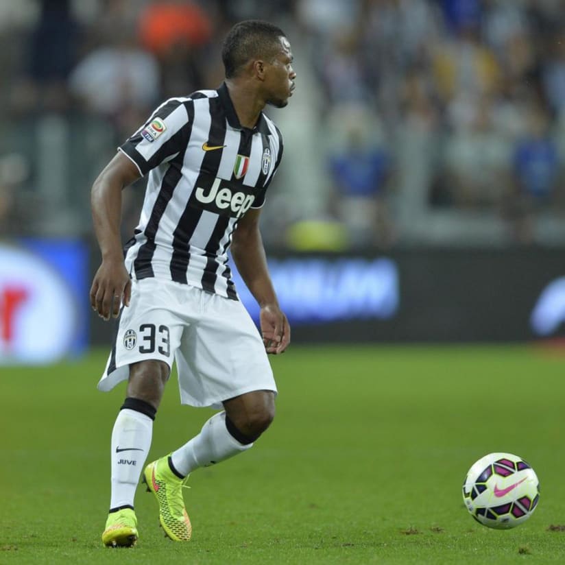 Evra revels in Juventus Stadium atmosphere