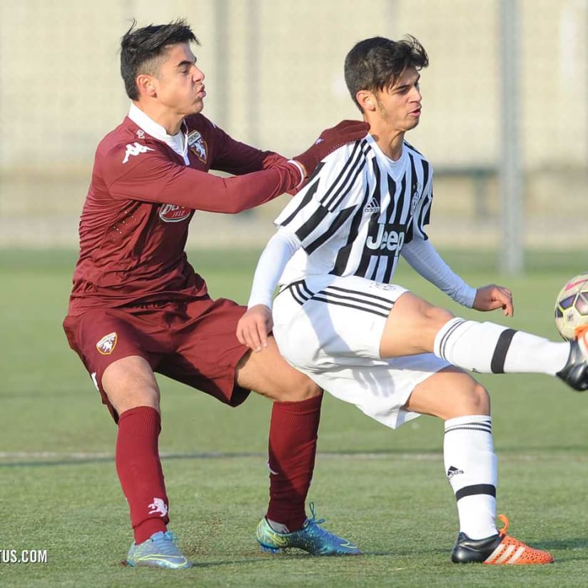 Under 17 Derby della Mole action