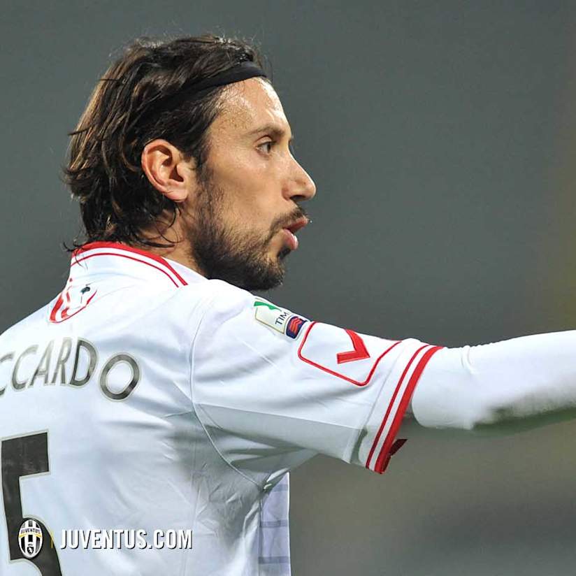 Carpi name 20-man squad for Juve visit