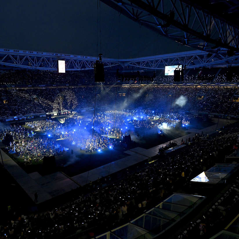 Gallery | Rockin'1000 at the Allianz Stadium!